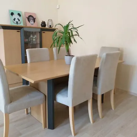 M10 Old Town Apartmán *
