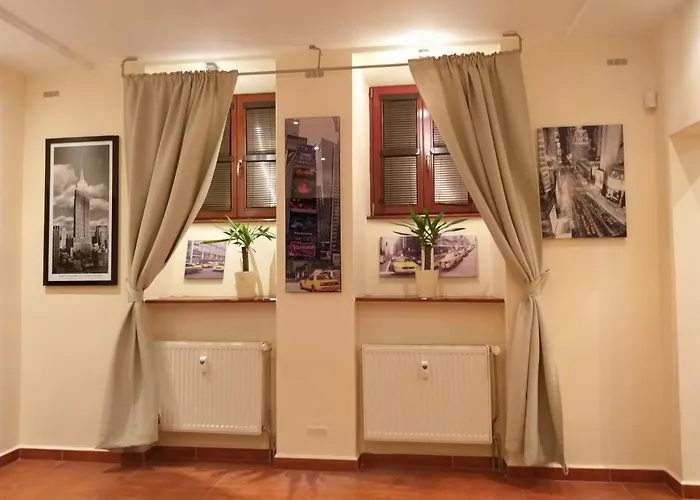 M10 Old Town Апартаменты *